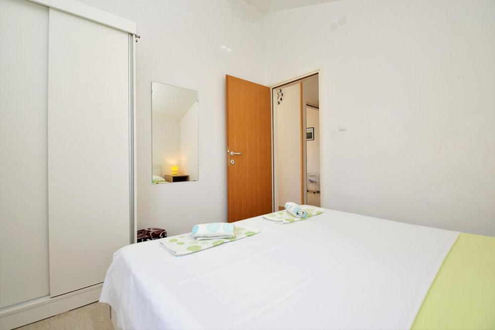 Apartments Viola Betina  Phòng bức ảnh
